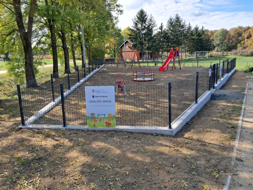 Zvekovac dobio novo igralište