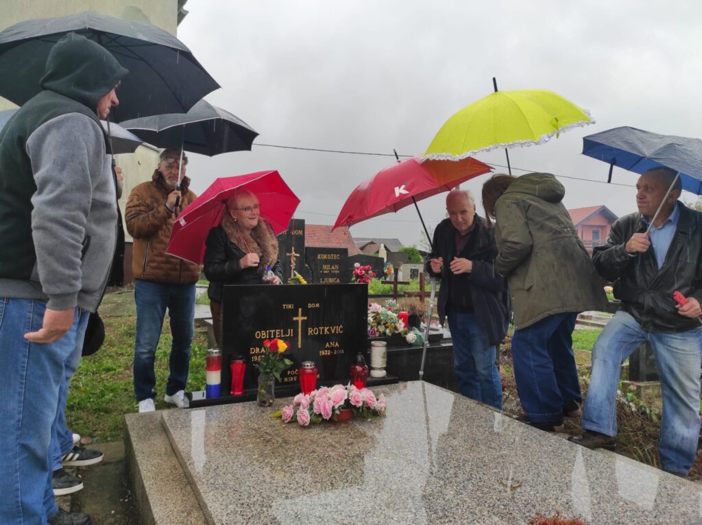 1d6fcb33 E5a8 442b 82bc 0967444dc3ef