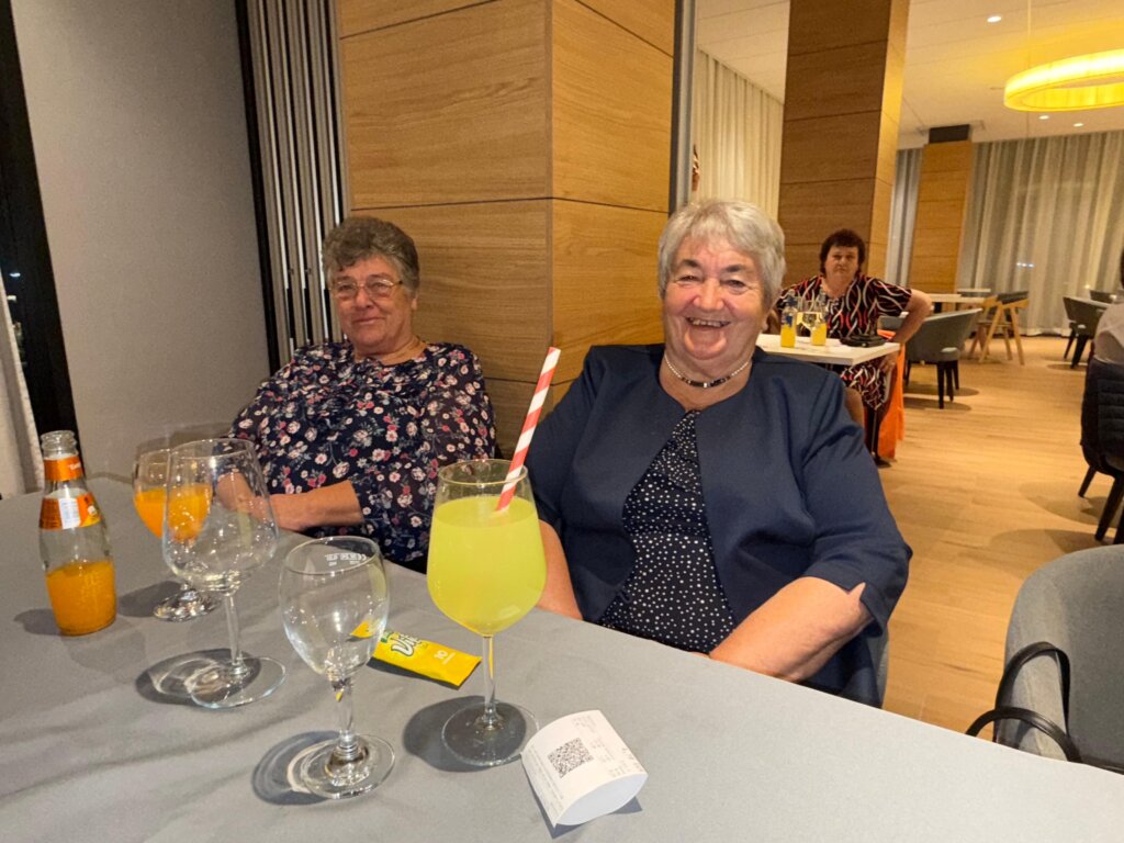 1d93e40a D9d0 4e23 B16b 378743955a26