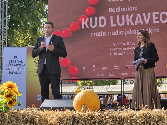 20251011 104356.jpg 648x432 Q85 Subsampling 2