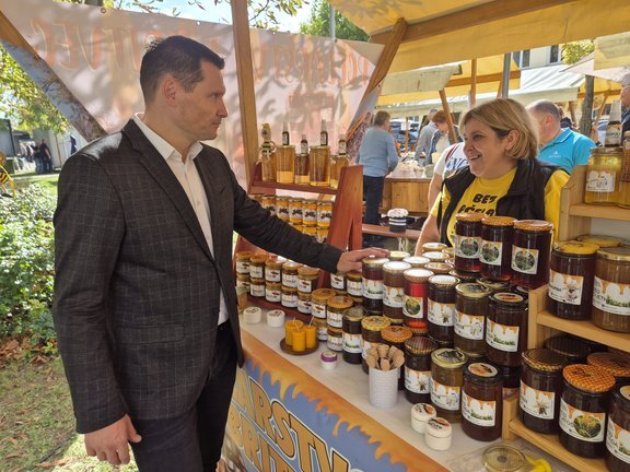 20251011 113138.jpg 648x432 Q85 Subsampling 2