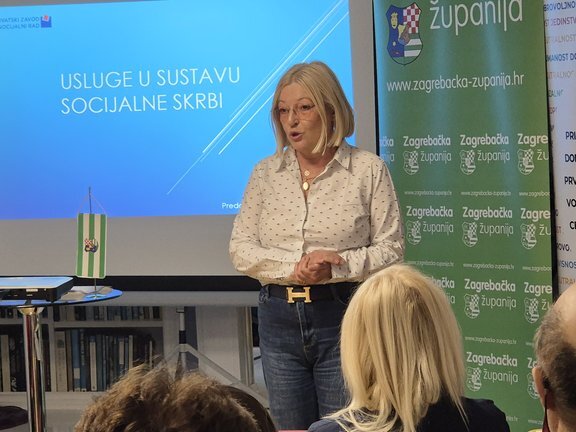 20251021 1009590.jpg 648x432 Q85 Subsampling 2