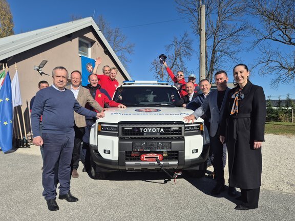 Novo vozilo stiglo u najbolje ruke – HGSS-u Samobor