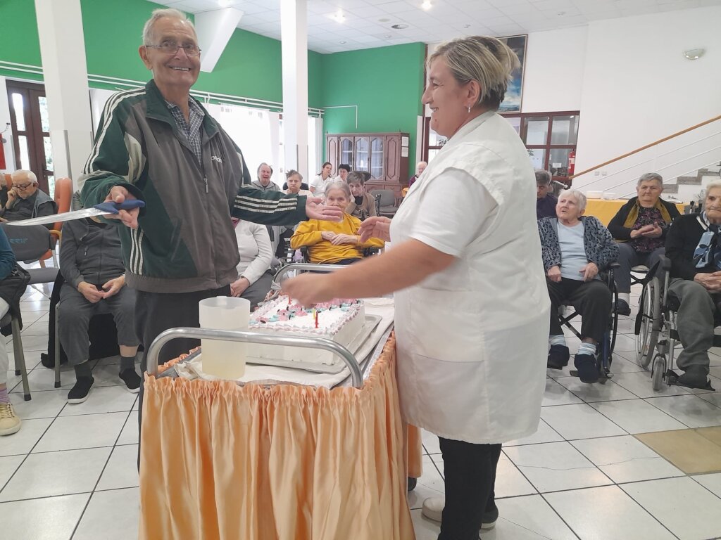 432256a6 Ed65 438f 9a69 D13a7580d92f