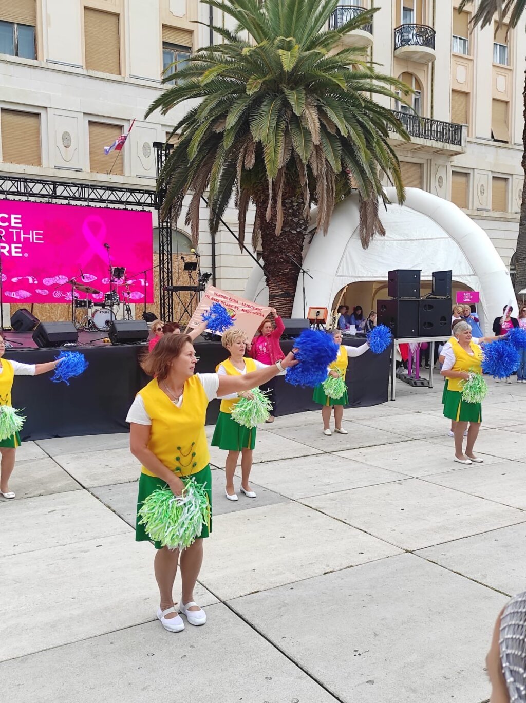 543ceb72 7049 4aeb 9ea3 62eb1fdd6574