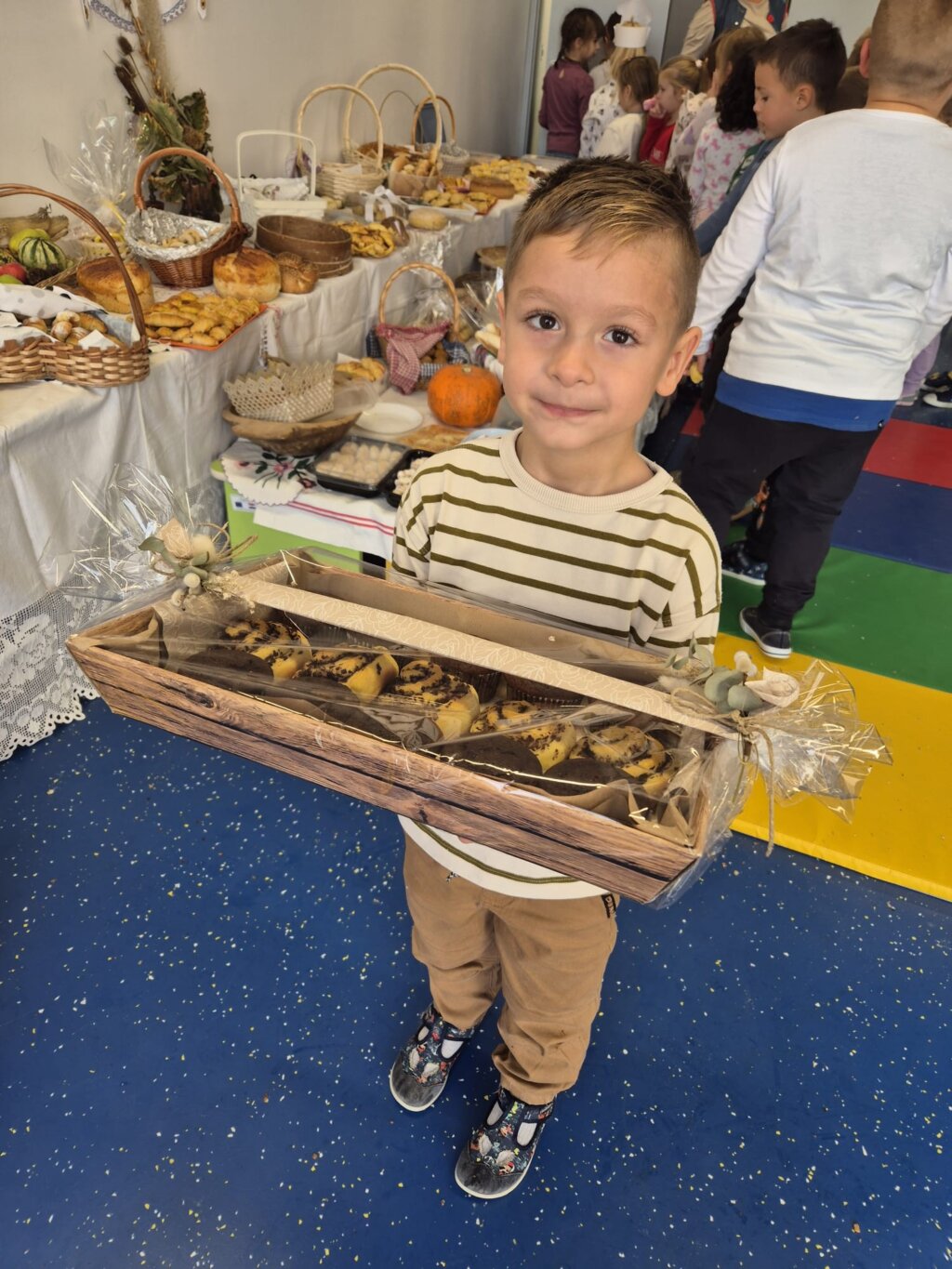 568631304 1231348955692767 4834360827995531593 N