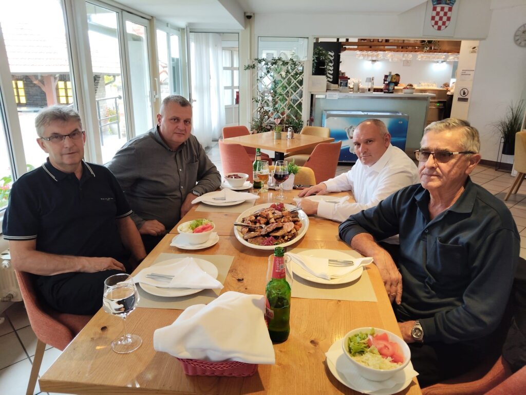 569511395 2065129857627197 7973307079340721004 N