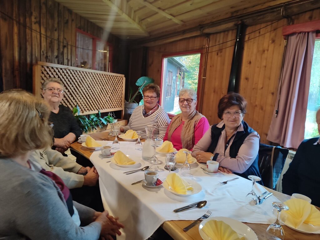 6548cf69 E5c4 4c60 9f23 A98cb8de5998