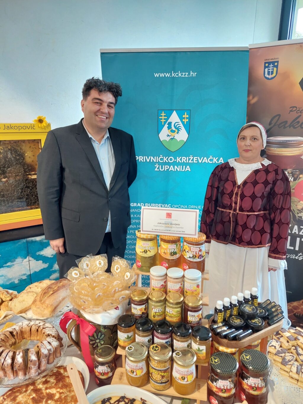 6cce5145 0398 4144 B506 72b35964f4ef