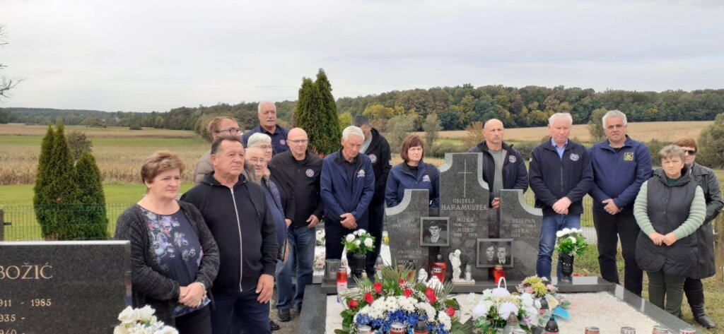 U Prnjarovcu održana komemoracija za branitelja Đuru Haramusteka