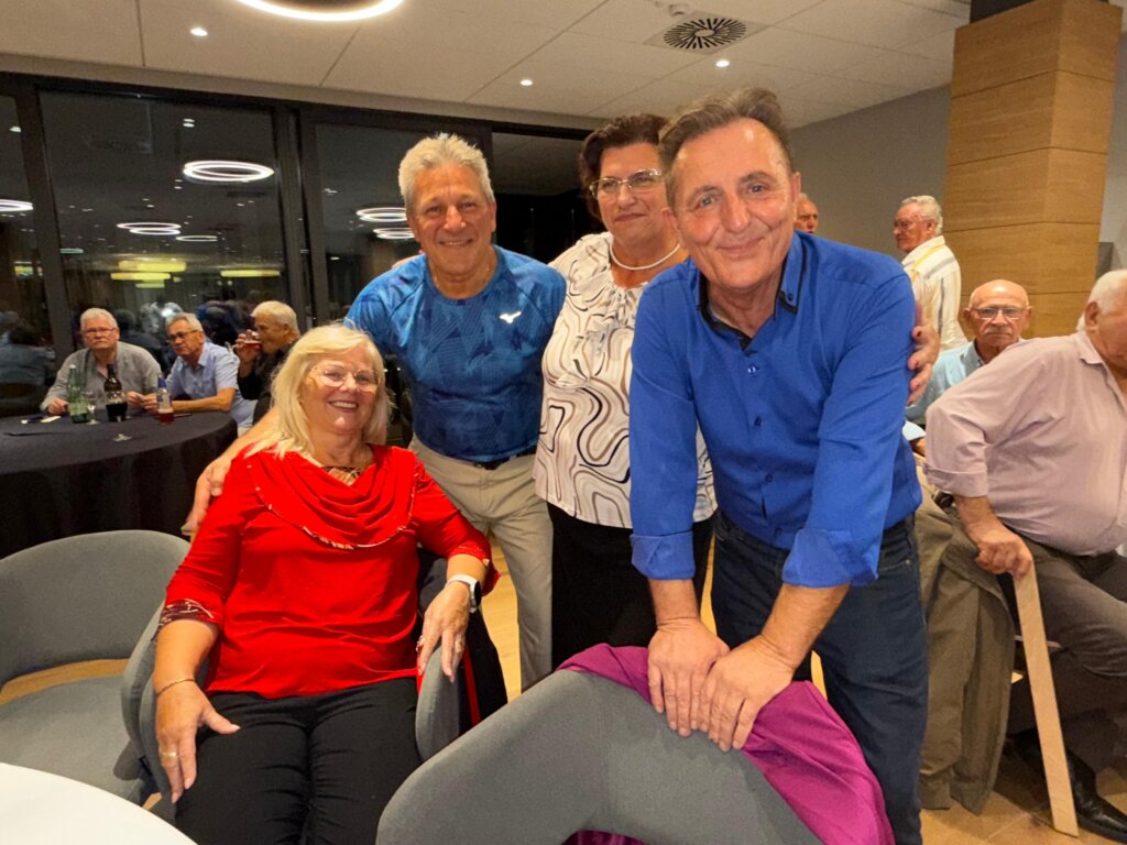 8d448f8e 1367 49fb 93b3 8edd312d7ff8