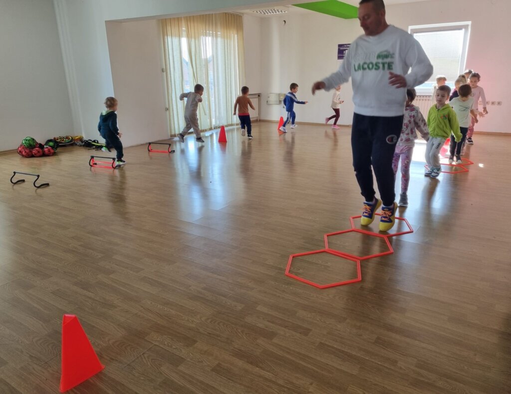 9. Sport Je Fora 2 4. 10. 2025.