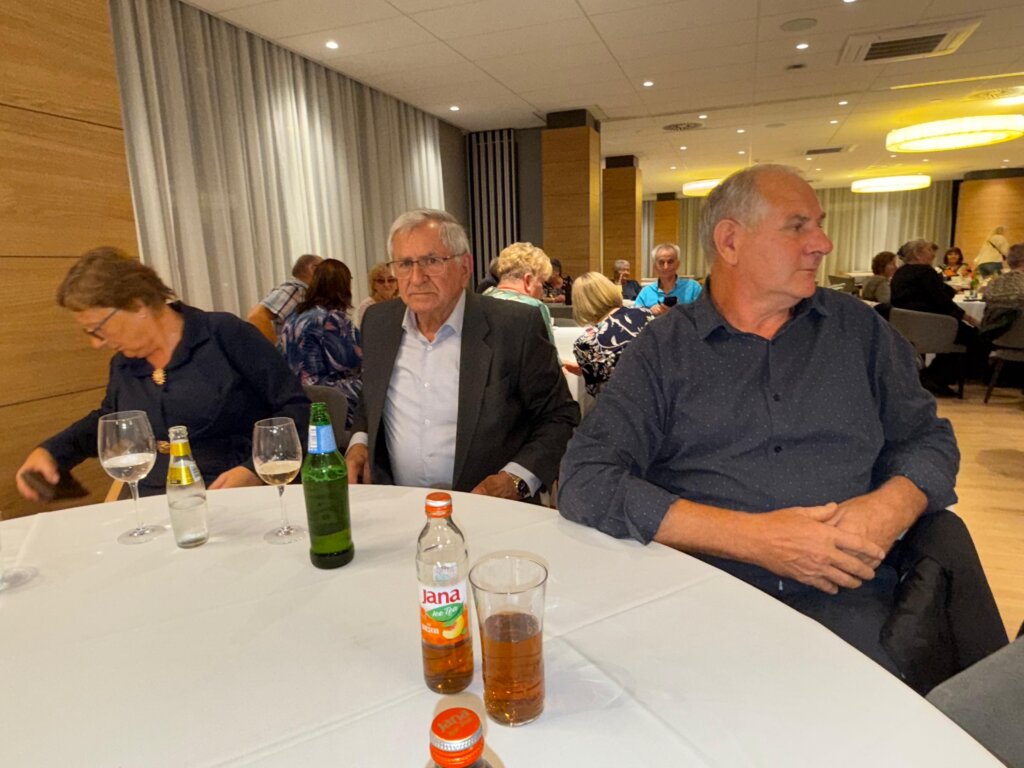 953ff4d1 D3a4 4dc6 848c Ca9a810824ff