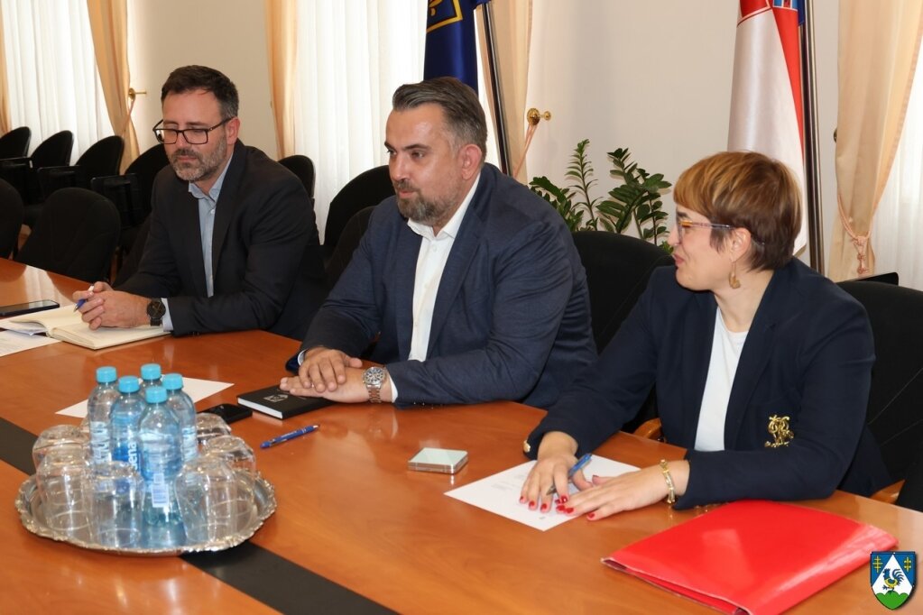 Cn9a6181 1024x682 Equal