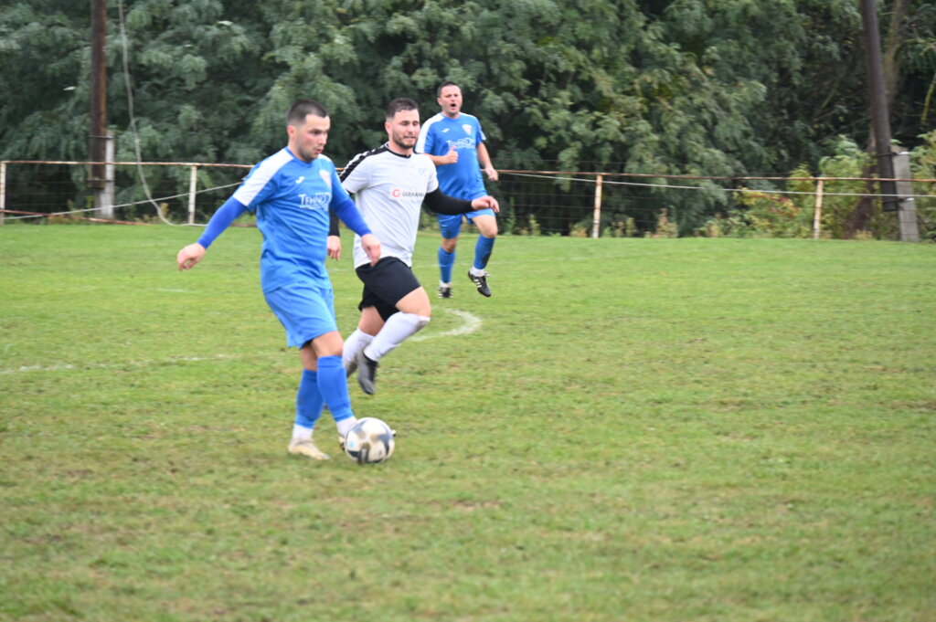 NOGOMET 2. ŽNL Rasinja povela, Čvrstec preokrenuo