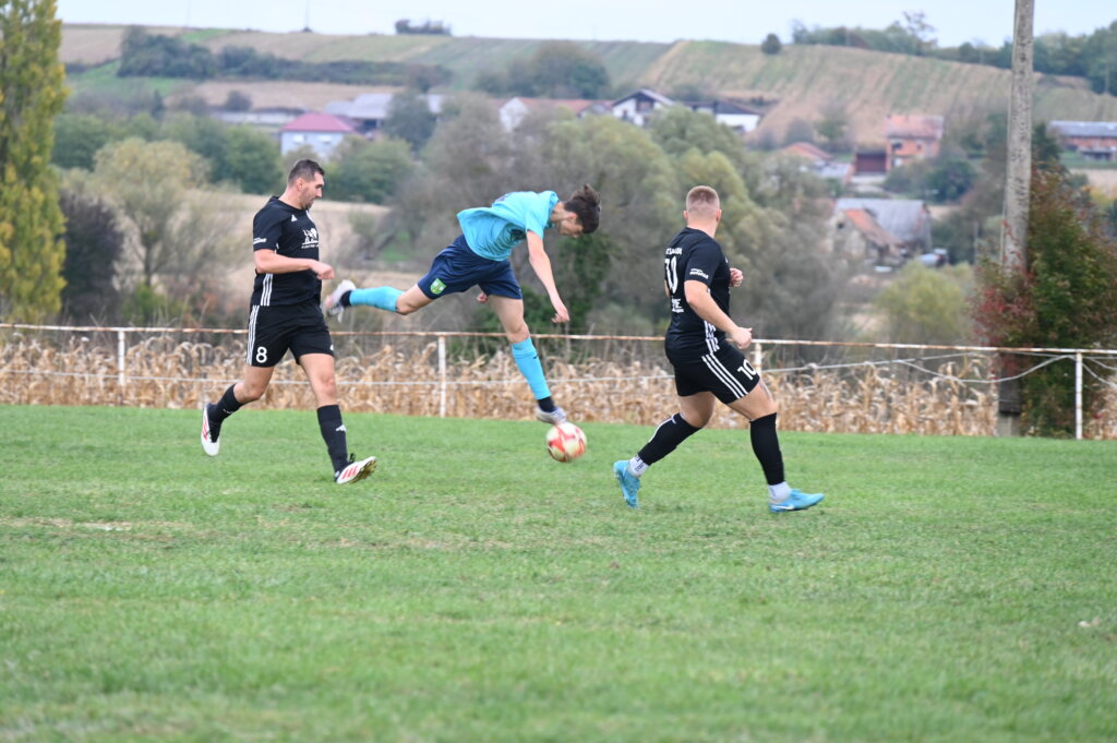 NOGOMET 3. ŽNL Tomislav do sva tri boda u posljednjoj minuti susreta
