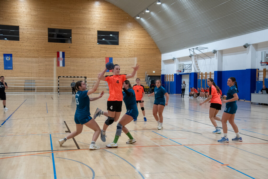 RUKOMET Koka 2 slavila u Križevcima