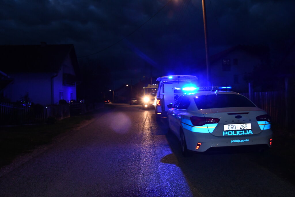 Vozač automobila kod Križevaca naletio na dijete koje je istrčalo na cestu, teško je ozlijeđeno