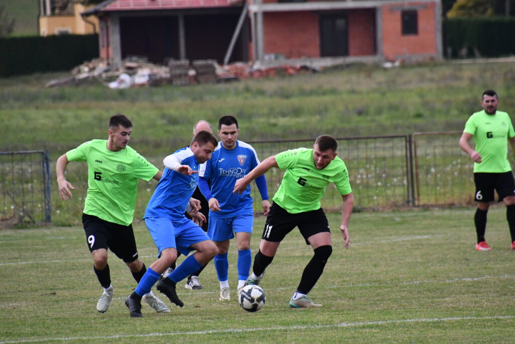 NOGOMET 2. ŽNL Zgoditkom Rumenjaka Čvrstec slavio na gostovanju kod Bojovnika