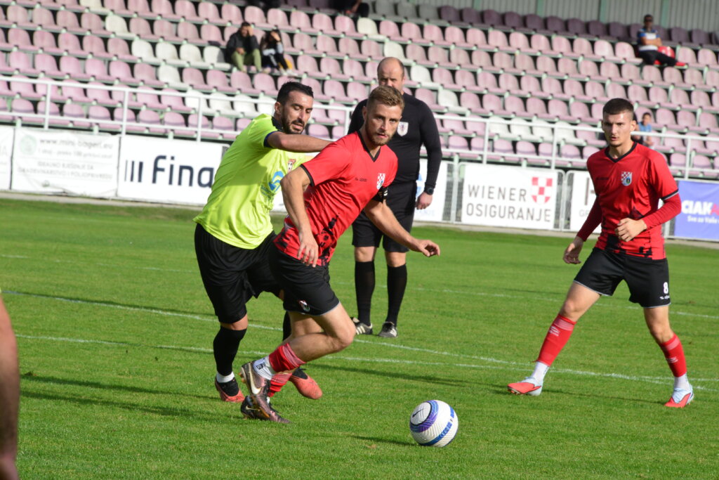 NOGOMET IV. NL Vrbovec slavio pred svojim navijačima nadigravši Zelinu