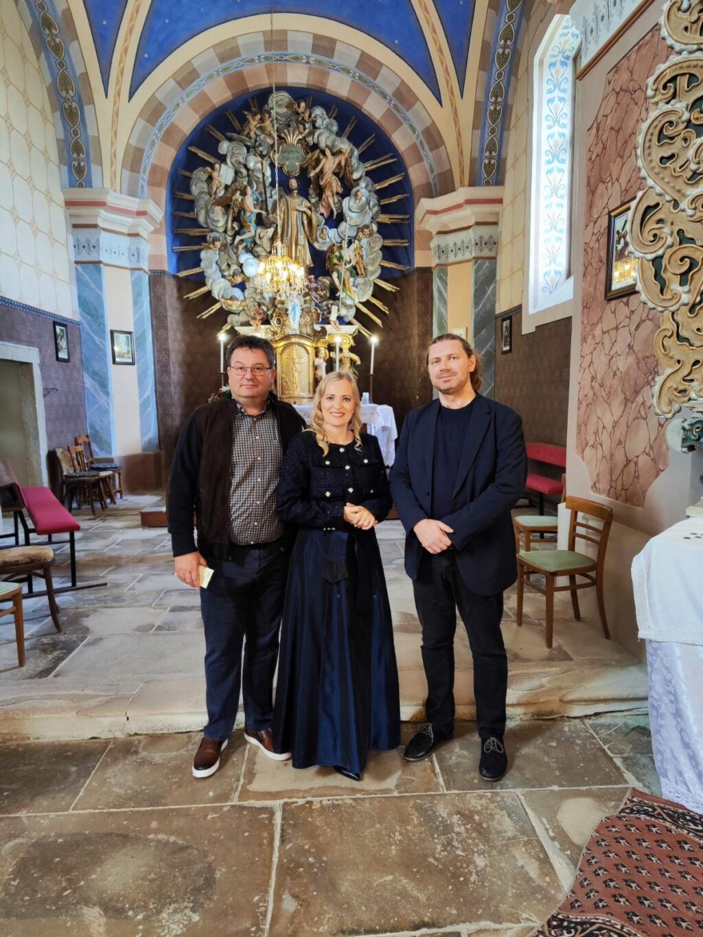 Img 899c8daa59650735fb8a15d40f08dad5 V(1)