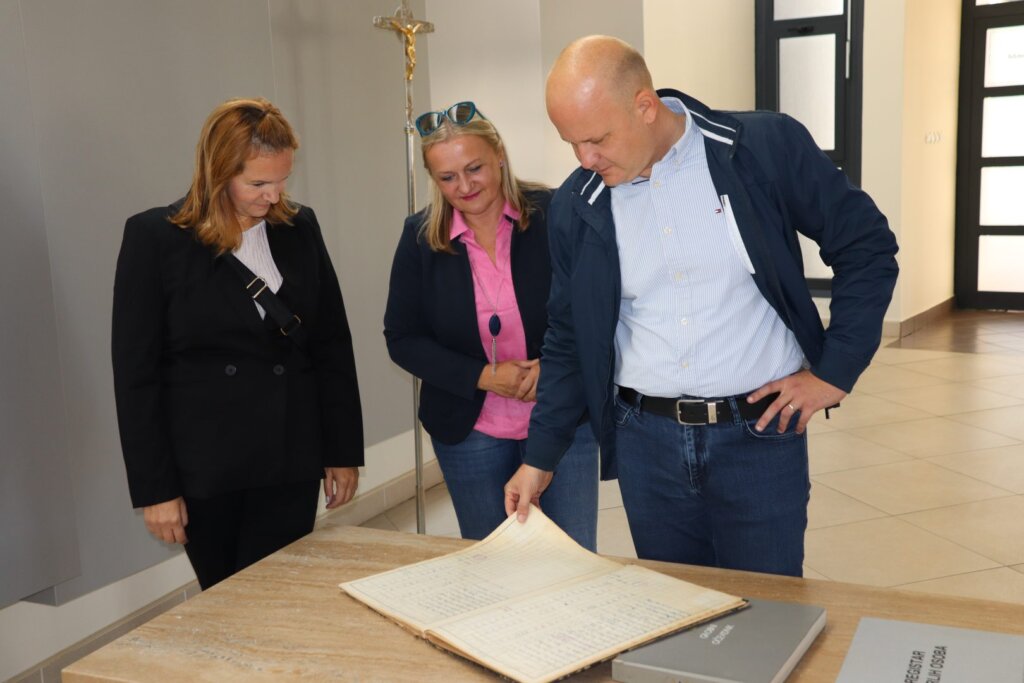 Održan stručni skup „Koprivnička groblja“