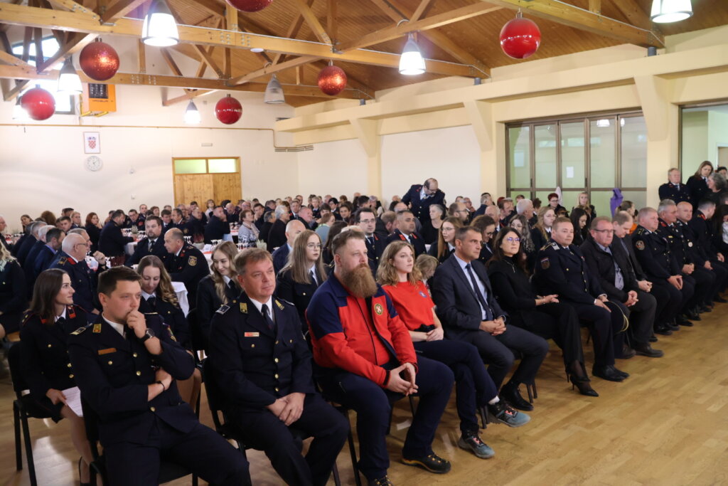 DVD Žiškovec proslavio 90 godina humanog rada i vatrogasne tradicije