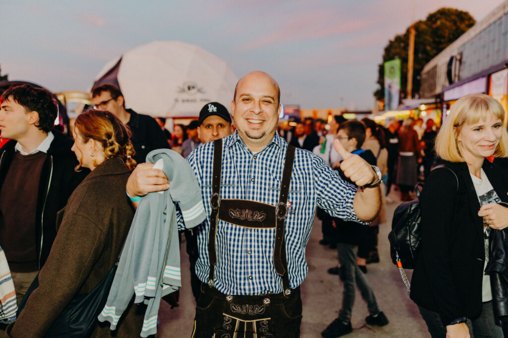 Oktobeer Fest Krenuo