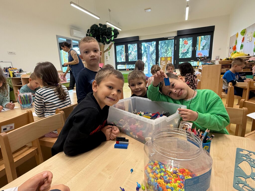 Photo 2025 10 08 12 19 53