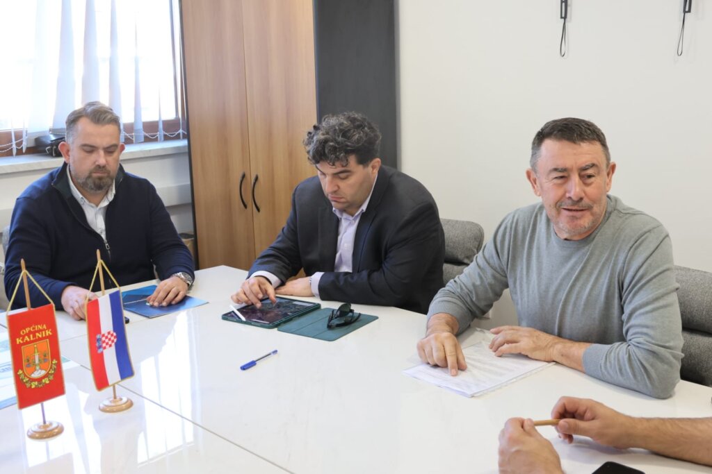 Photo 2025 10 28 16 29 50 3