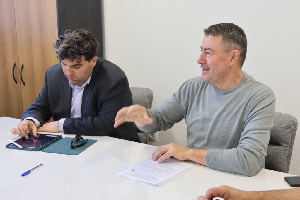 Photo 2025 10 28 16 29 55 2