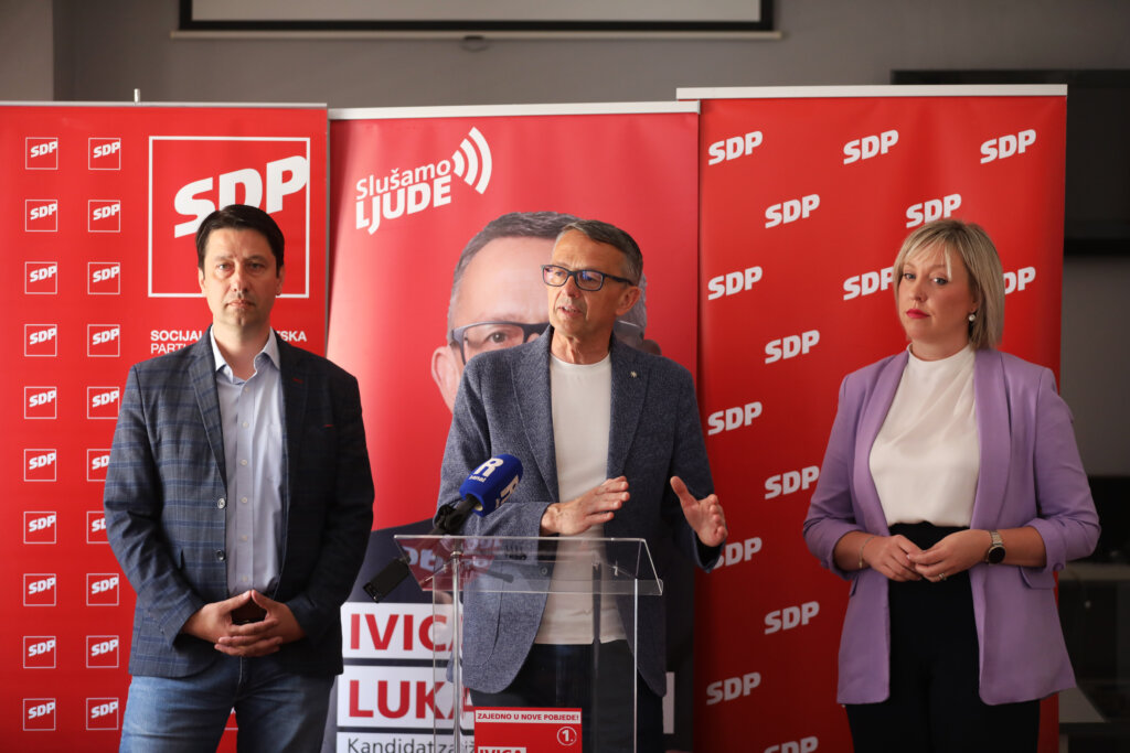 Rijeka: Konferencija Ivice Lukanovića Kandidata Sdp Za župana