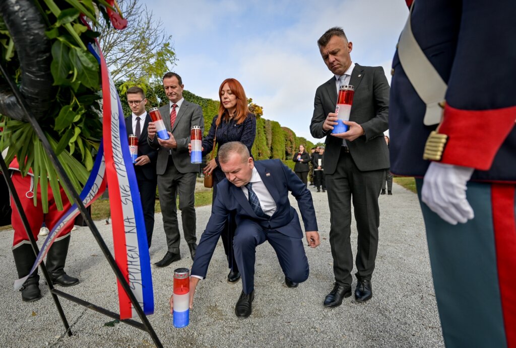 Polaganje Vijenaca (5)