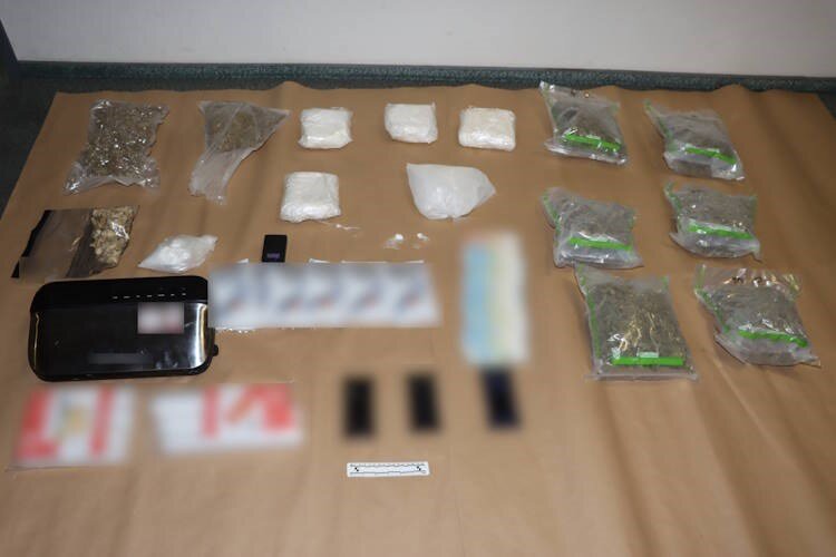 Uhićen zbog preprodaje kokaina, amfetamina, marihuane i gljiva