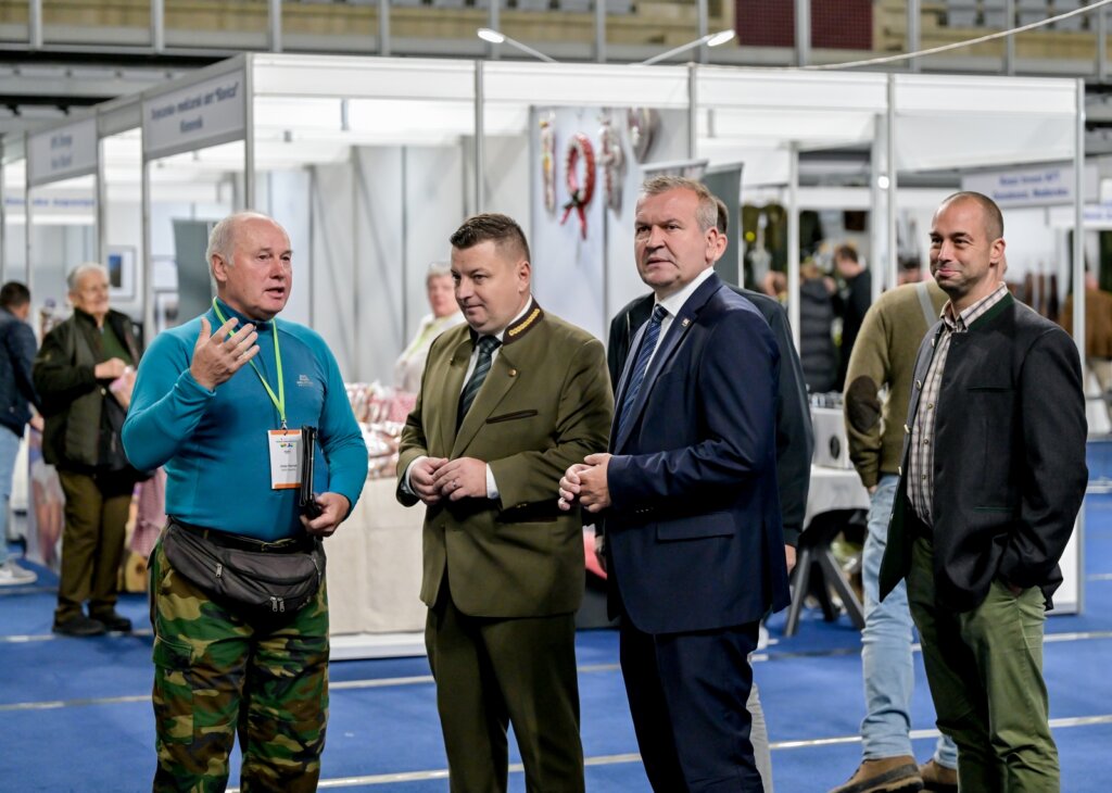 [FOTO] U varaždinskoj Areni otvoren 28. međunarodni sajam Priroda, lov, ribolov, turizam