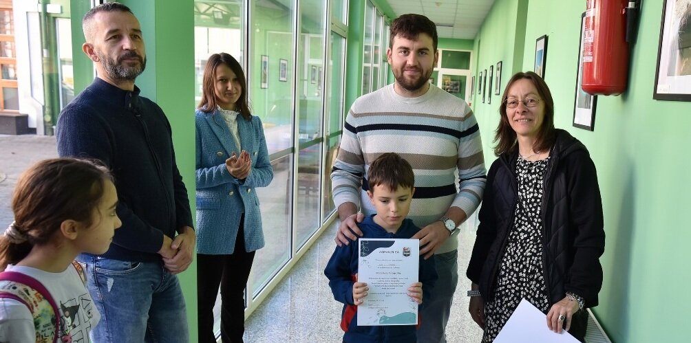 Otvorena izložba Mala škola fotografije u Osnovnoj školi Đurđevac