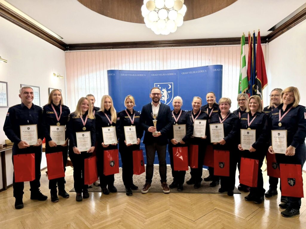 Veliki uspjeh DVD-a Ribnica: Gradonačelnik Ačkar primio državne prvakinje i viceprvakinje