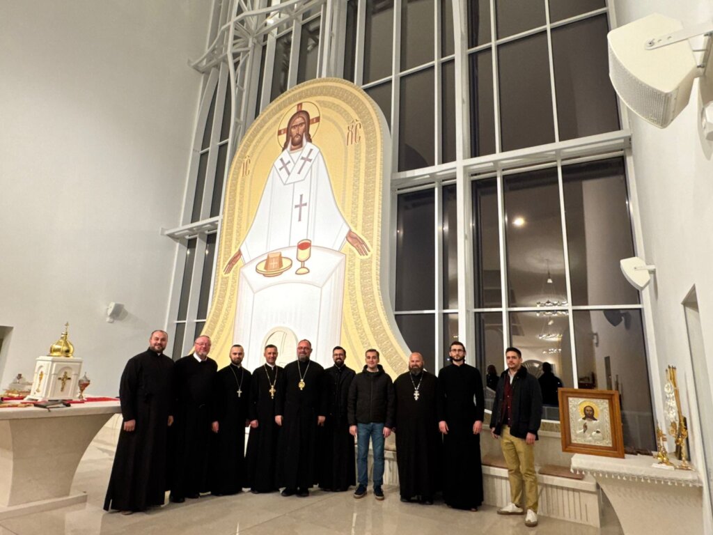 Vladika Stipić pohodio katedralni hram i bogosloviju u Lavovu