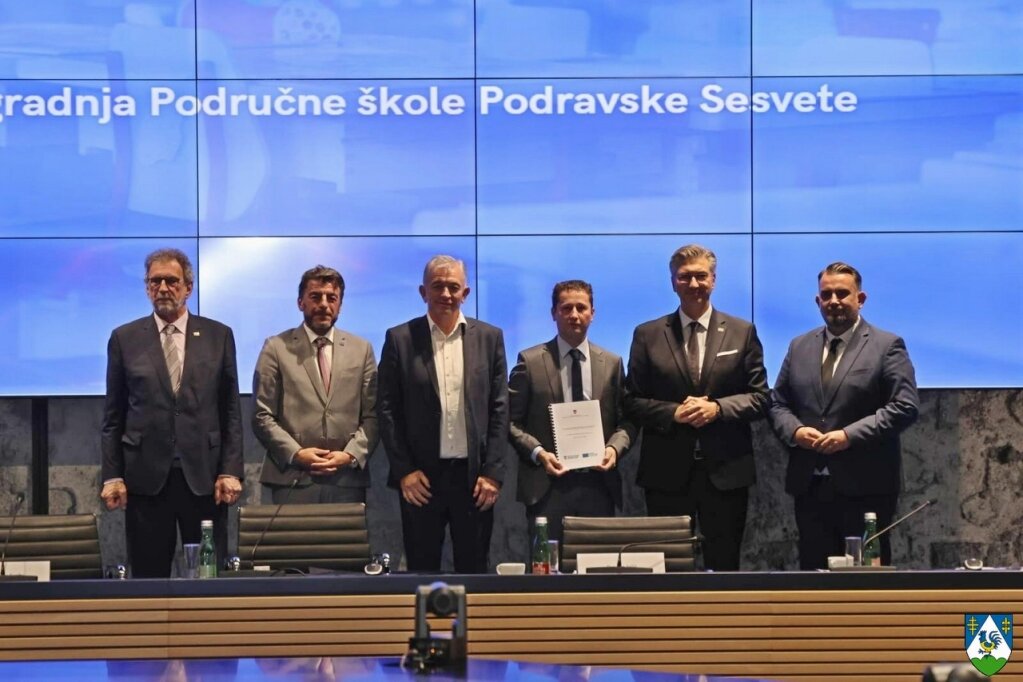 Whatsapp Image 2025 10 03 At 11.55.24 4 1024x682 Equal