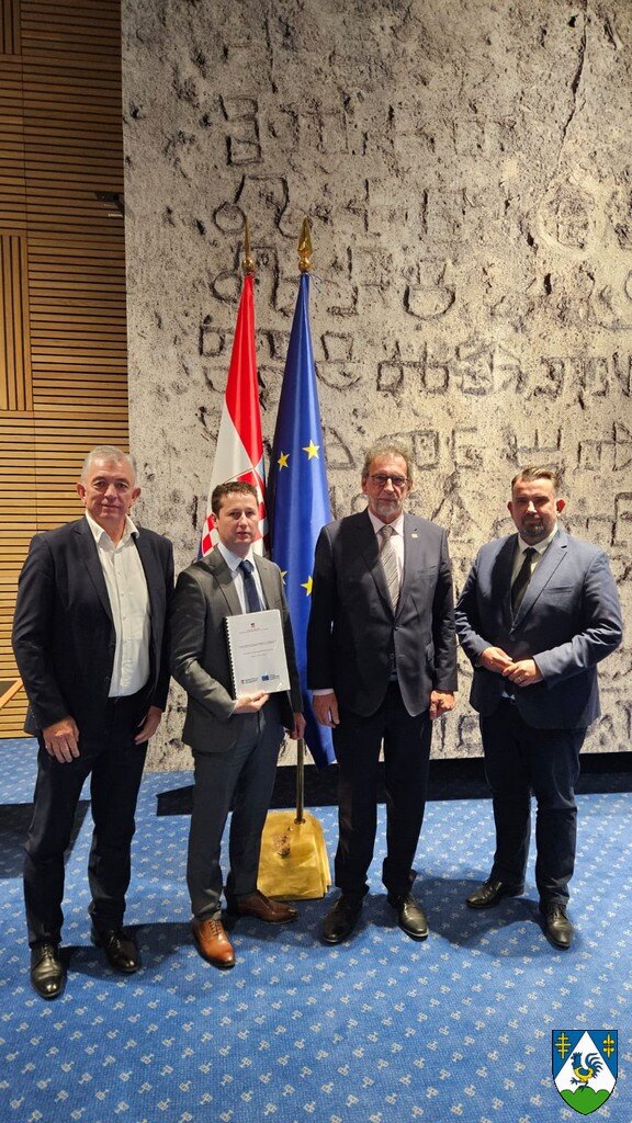 Whatsapp Image 2025 10 03 At 13.12.09