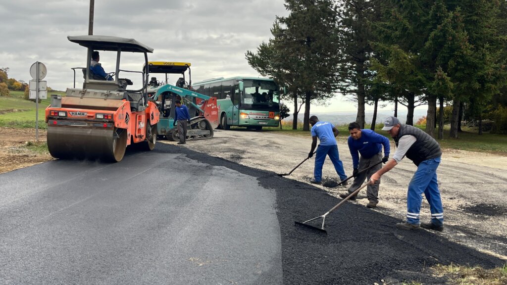 [FOTO/VIDEO] Na Kalniku asfaltirana cesta Borje – Gornja Obrež