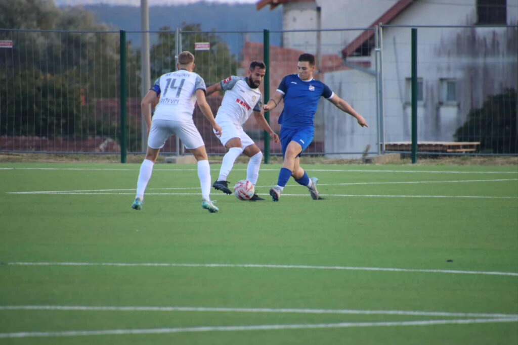 Att. Tlz L7u9sabwm9njfkr7tnl9zgmoos8m L0eow6qbi