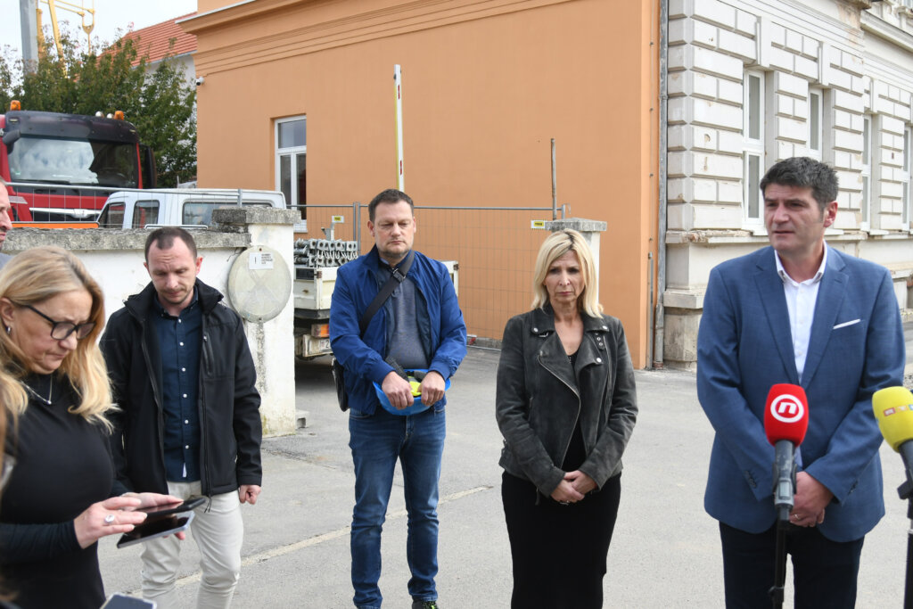 Bjelovar: Ministarstvo nudi pomoć obiteljima dvojice poginulih radnika