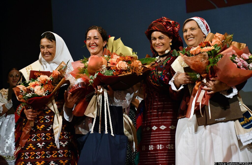 [VIDEO] NAJUZORNIJA SEOSKA ŽENA HRVATSKE Prva pratilja Danijela Jakopović iz Carevdara, pobijedila Aleksandra Zajac iz Iloka