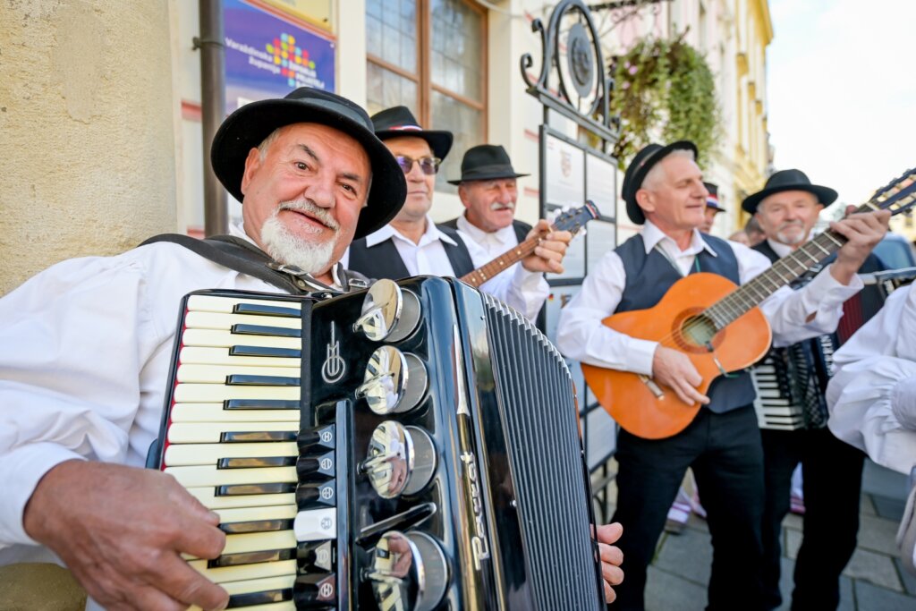 Mimohod Dan Starijih Osoba (11)