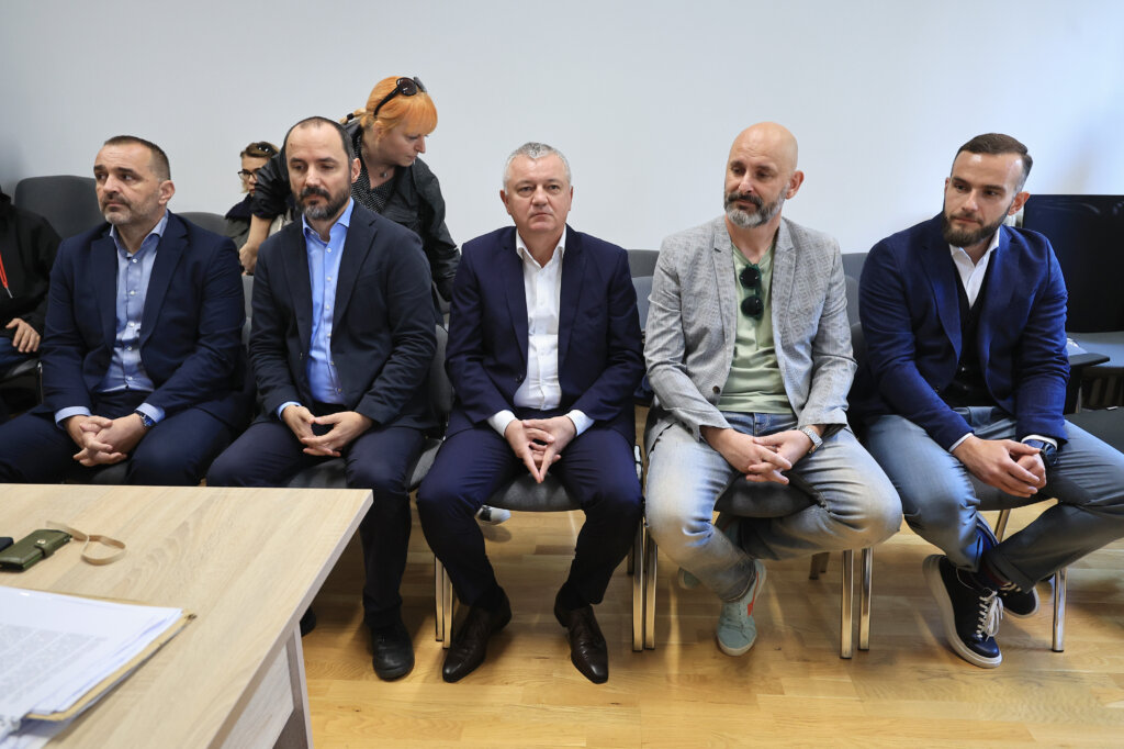 Zagreb: Početak Suđenja U Aferi "po Babi I Stričevima"