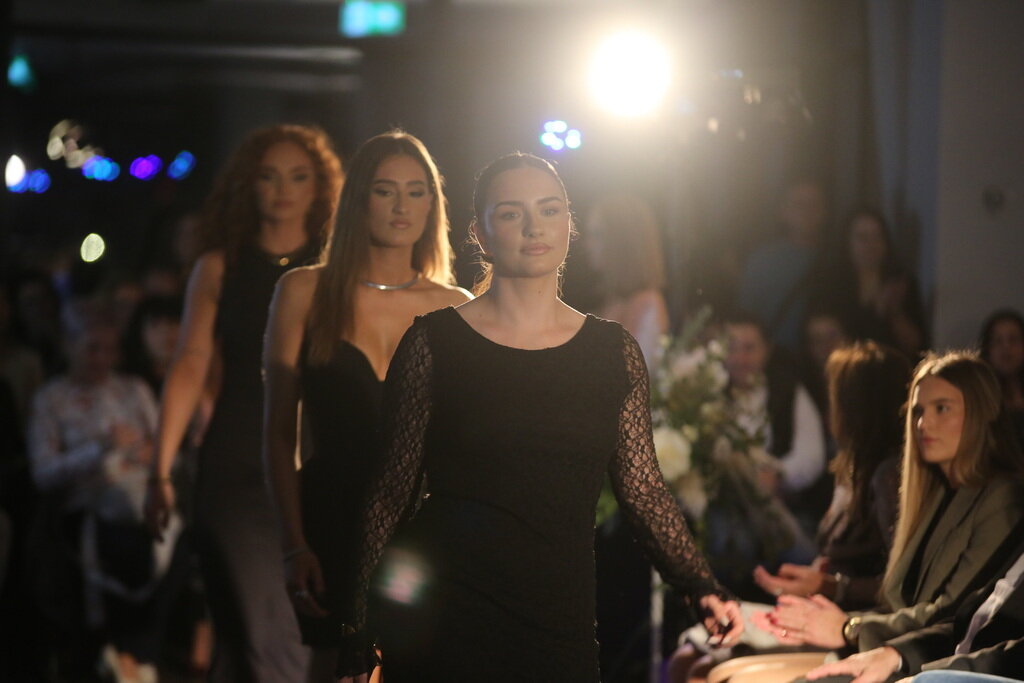 Modna Revija 2025 48