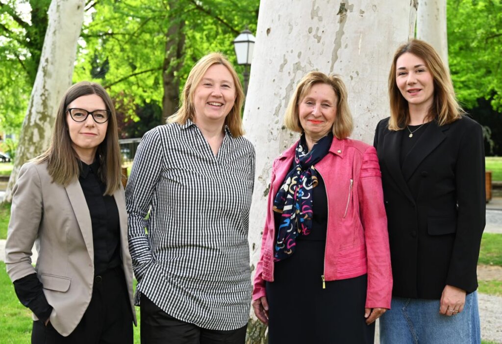 Nastavnice FOI-ja dobitnice međunarodne nagrade za izvrsnost u internacionalizaciji nastave