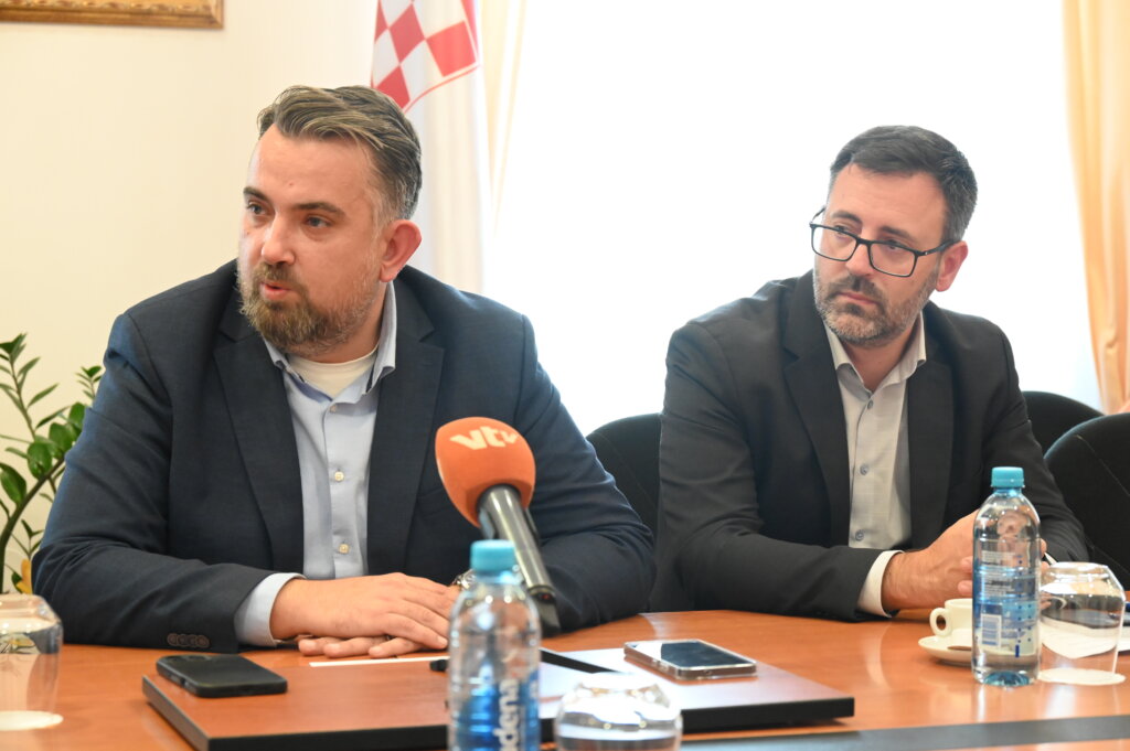 Nagrađeni Profesori (4)