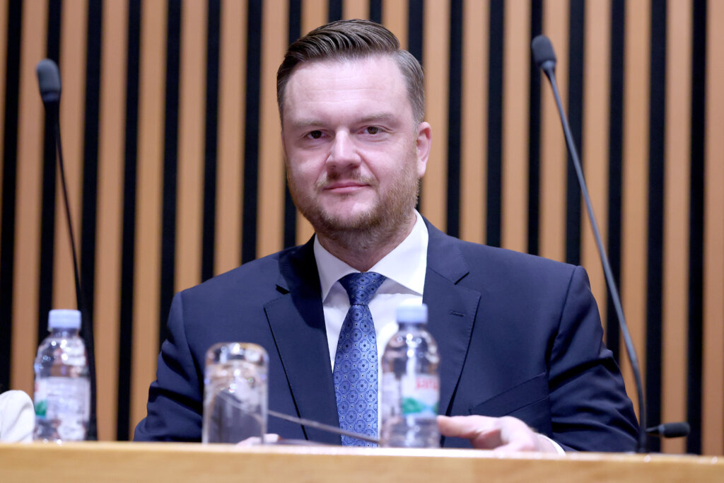 Primorac: Rebalans zbog većih mirovina, plaća, socijalnih davanja, rodiljnih naknada